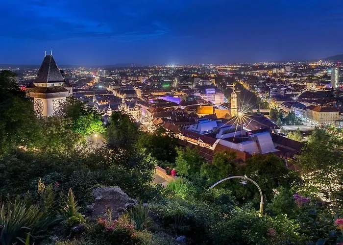 Zentrale Wohnung, Naehe Innenstadt Apartamento