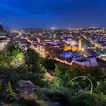 Zentrale Wohnung, Naehe Innenstadt Apartment