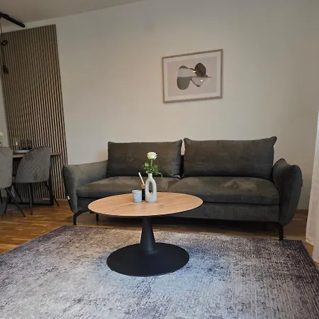 Daire Zentrale Wohnung, Naehe Innenstadt *