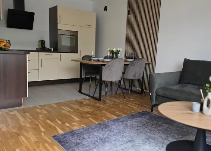 Zentrale Wohnung, Naehe Innenstadt Appartamento